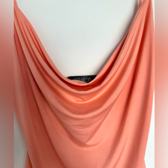 Body con light pink / salmon color dress. Size Small. - Picture 2 of 5